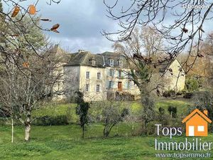 Maison 10 pièces 298 m²