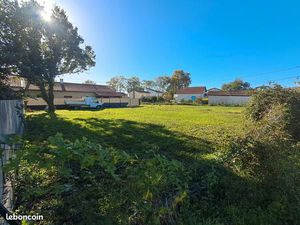 Terrain plat constructible de 512 m² à vendre – Centre de Labastidette (31600)