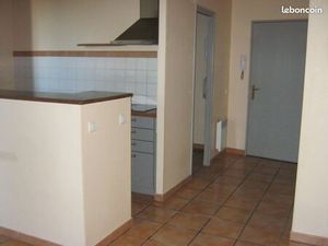 Appartement 2 pièces - 40 m2 - Parking -