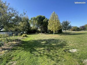 Terrain 500 m² Véretz