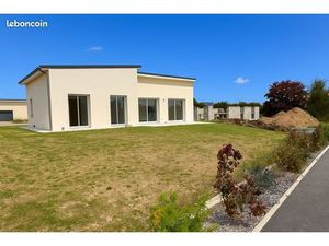 Maison neuve Re2020 à vendre 279000 . Ceignac (12450) frais de notaire inclus