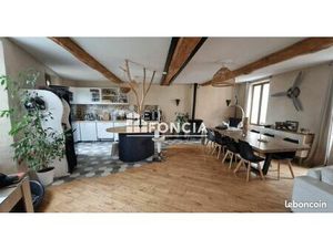 Maison de village 4 pièces 229 m²