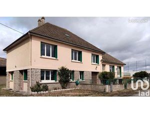 Maison 1 pièce 240 m²