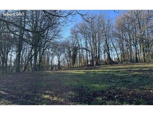 Terrain 2 528 m² Saint Front La Riviere