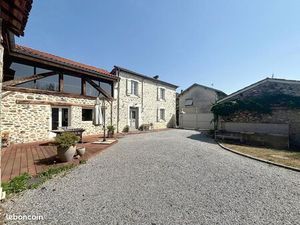 Ferme 7 pièces 265 m²