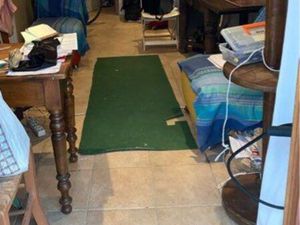 Bureau / cabinet / entrepot