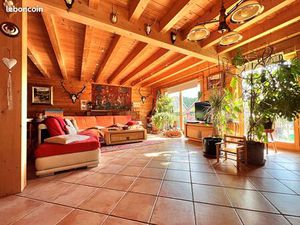 Chalet 6 pièces 150 m²