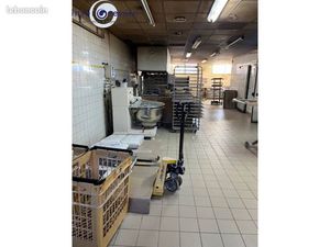 Fonds de commerce 400 m² DOLE