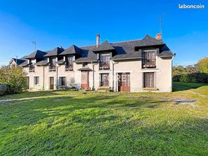 Maison 8 pièces 240 m²