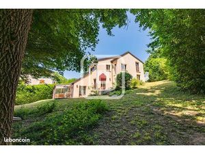 Maison 8 pièces 183 m²