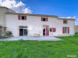 Maison 6 pièces 218 m²