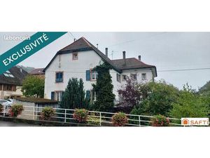 Maison 9 pièces 240 m²