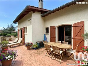 Maison 5 pièces 140 m²