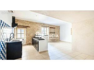 Immeuble 114 m² Gajan