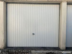 Parking/box 15 m² CASTELMORON SUR LOT