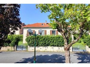 Propriété 5 pièces 133 m²