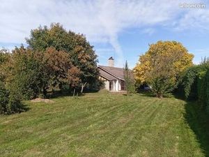 Maison de 167m2 avec grand jardin et ateliers