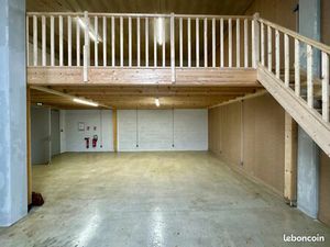 Local 140 m² Bordeaux