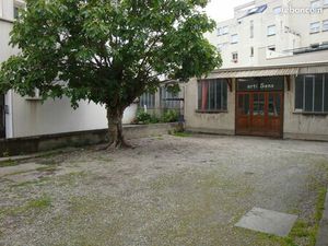 Entrepot professionel atelier 140m2 grenoble