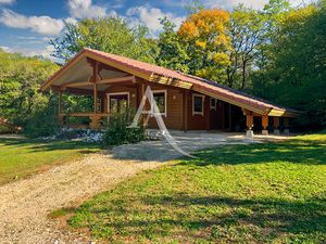 EXCLUSIVITE Beau chalet clé en main avec grande terrasse couverte