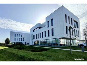 Bureaux 282 m²