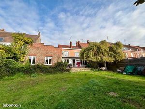 Maison 7 pièces 215 m²