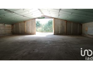 Vente Garage 250 m²