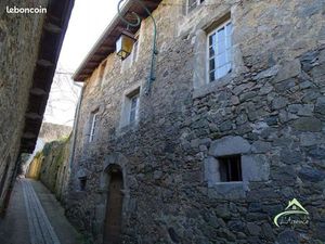 Immeuble 130 m² Saint Laurent Sur Gorre