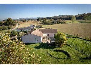 Annonce vente maison 5 pièces de 172m2 à Montsaunès (31260) - ParuVendu.fr ref 99278296395