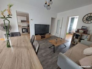 Beau T3 lumineux et traversant de 64 m² avec balcon  cave et box fermé dans résidence sécu