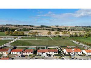 Terrain de 662 m² à Montastruc-La-Conseillere
