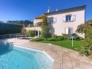 Maison T9 Lamanon à vendre