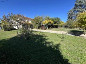 Vente maison 8 pièces 151 m² La Roche-Chalais (24490)