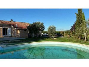 Jolie Maison De Plain-Pied: 3 ch+bureau. Garage  piscine.