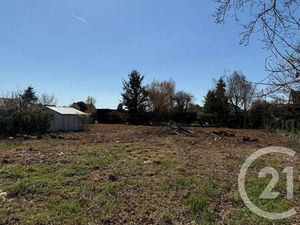 Terrain constructible viabilisé à vendre