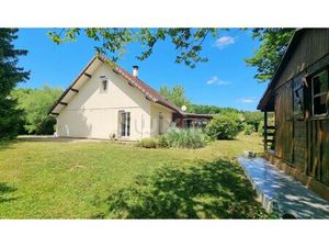 Maison de luxe à vendre dans le quartier Est