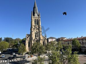 Maison de luxe à vendre dans le quartier Centre et Nord Ouest