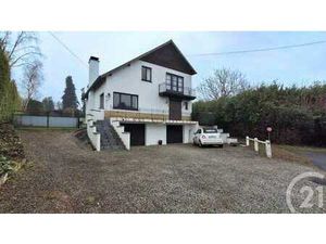 Villa 4 dans quartier résidentiel