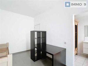 Chambre dans une maison