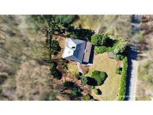 Havre de paix à rénover en bordure de forêt  à deux pas de L