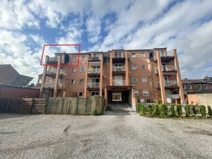 OPTION ! VISITES SUSPENDUES