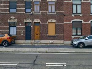 SOUS COMPROMIS DE VENTE  visites suspendues pour le moment! 