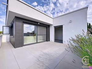 VENDU!!! Appartement neuf 2 chambres + terrasse