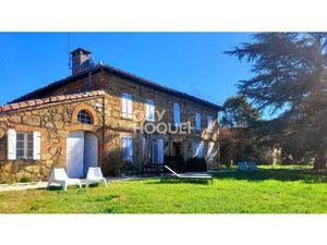 Exclusivité - Maison de 6 pièces  242 m² - Un havre de paix au coeur du Gers