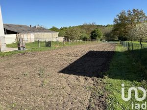 Vente terrain 774 m² à Desertines (03630)  17 000 €