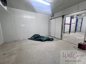 Vente locaux professionnels 370 m² à Gaillard (74240)  106 400 €