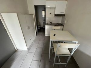 Location appartement 1 pièce 16 m² à Castelnaudary (11400)  300 €