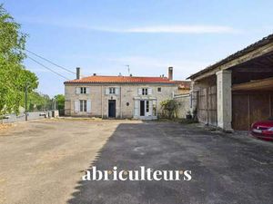 Vente Maison à Villeneuve-la-Comtesse (17330) : à vendre / 259m² Villeneuve-la-Comtesse