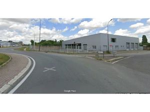 Location locaux professionnels 1060 m² à Poulainville (80260)  8 000 €
