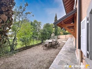 Location maison 5 pièces 84.03 m² à Lucinges (74380)  1 970 €